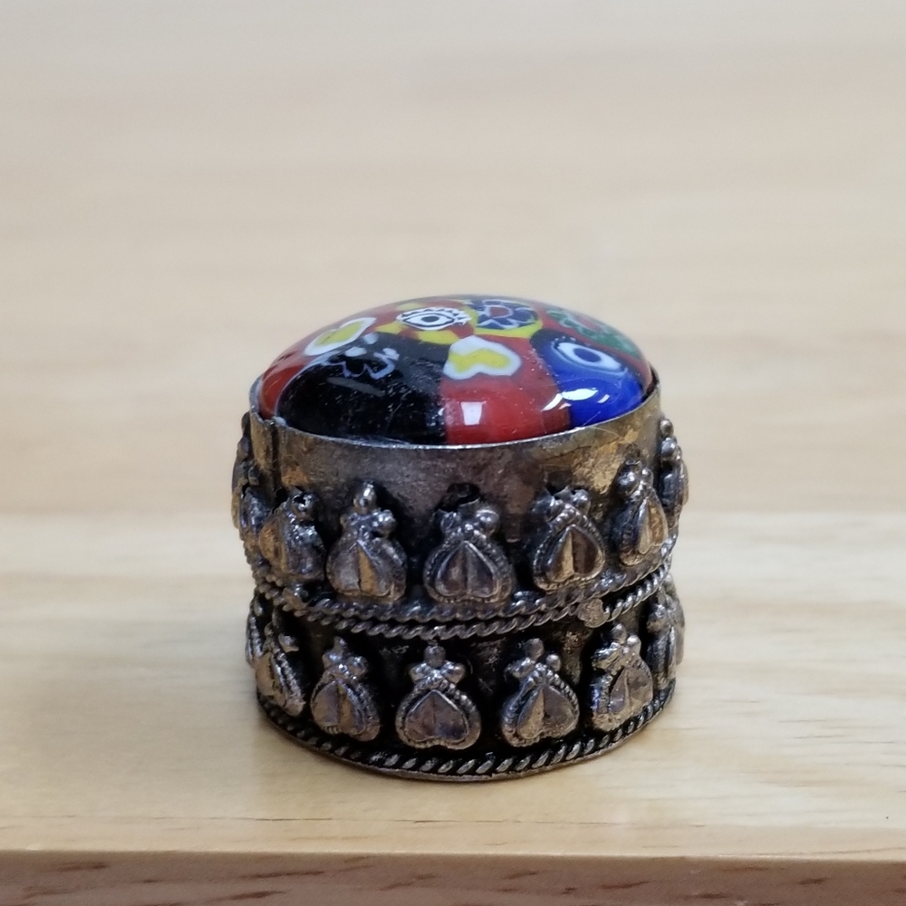 10030 Rare Collectible Ornate Decorative Metal Box